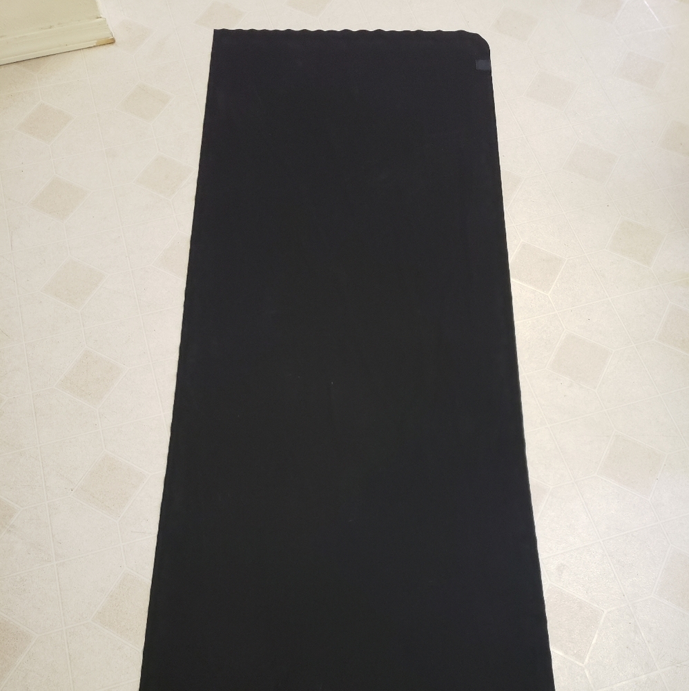 Lululemon yoga towel
